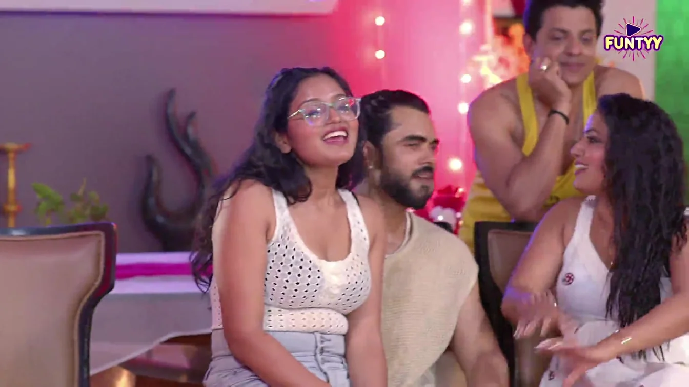 Preview of Bold is Gold S01 E04-05 Funtyy